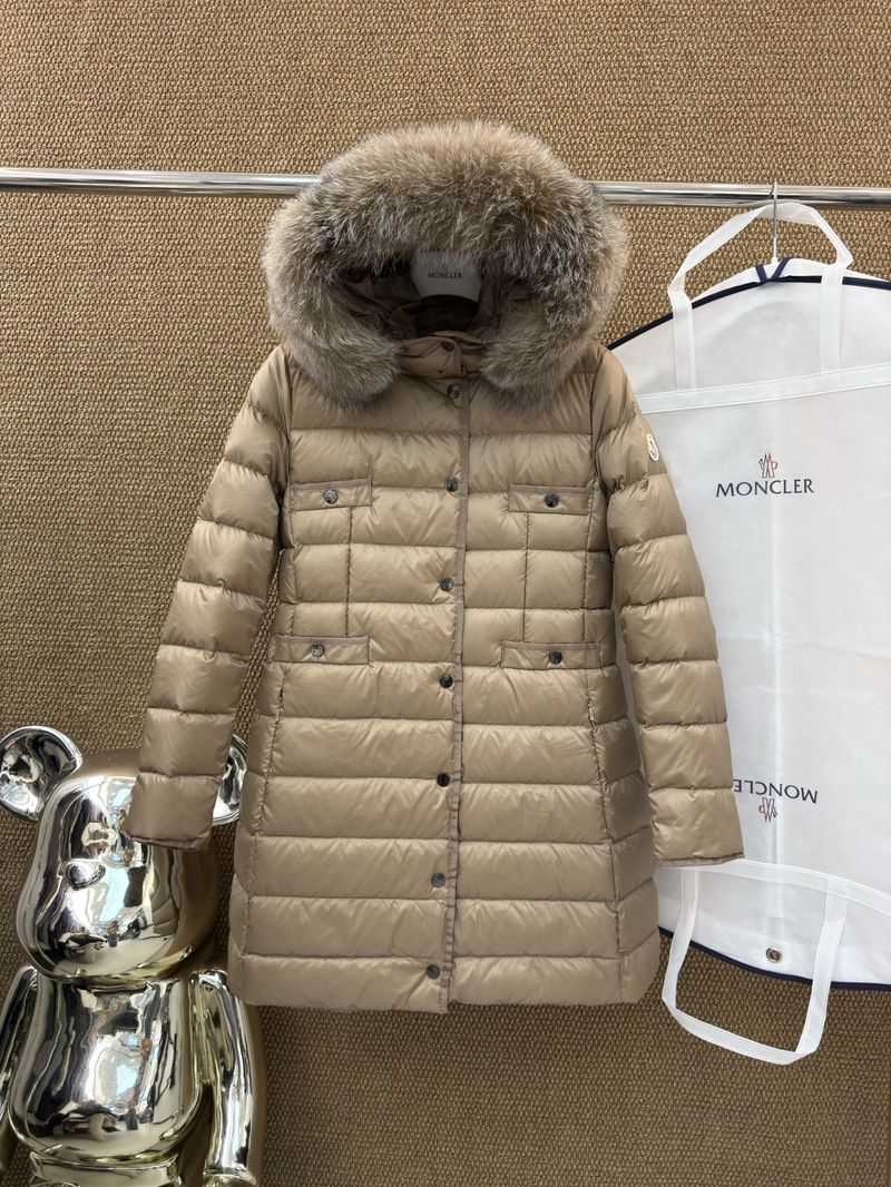 몽클레르 퍼 트리밍 후드 롱 다운 코트 - 페라가모 패딩 레플 참고 이미지